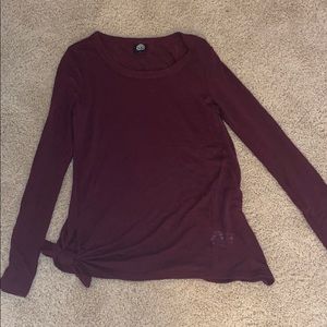 maroon light long sleeve